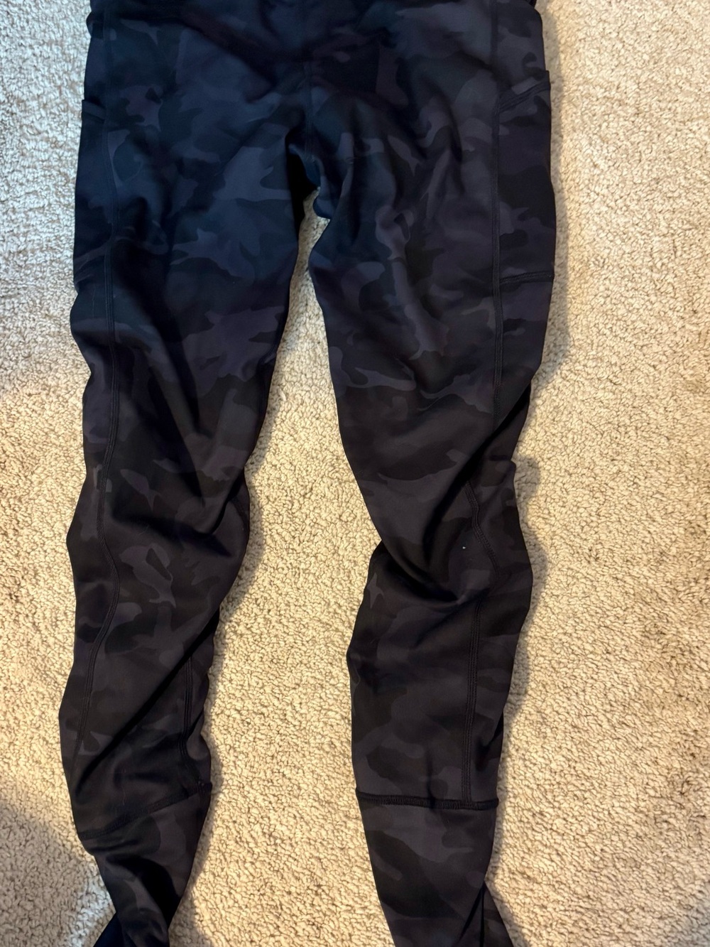 Sweetflexx Women's Black Camo Leggings - with resistance bands.